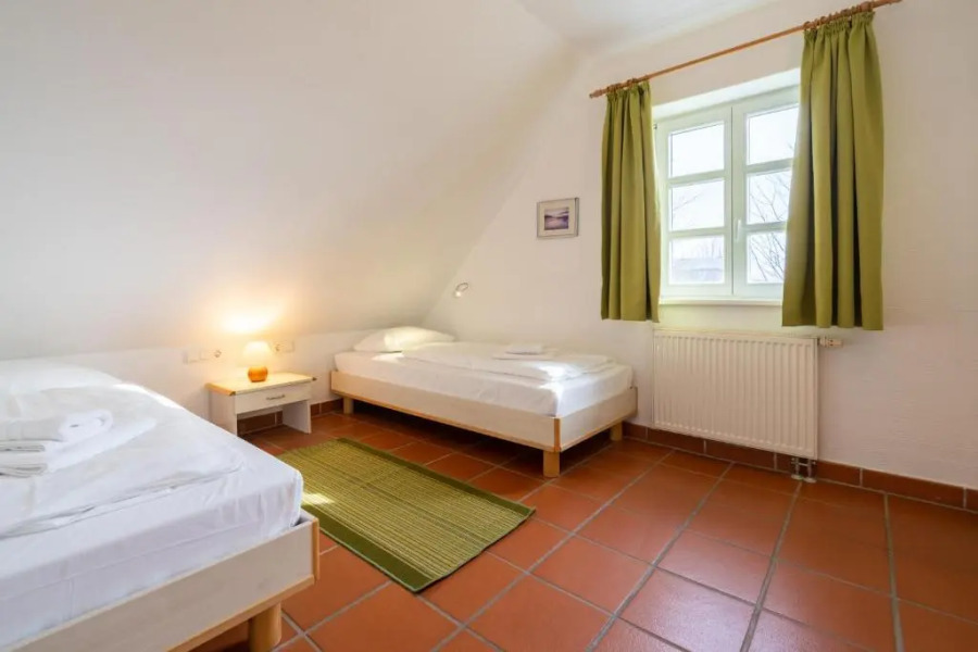 Komfort Appartement mit 2 Schlafzimmern und Terrasse A71