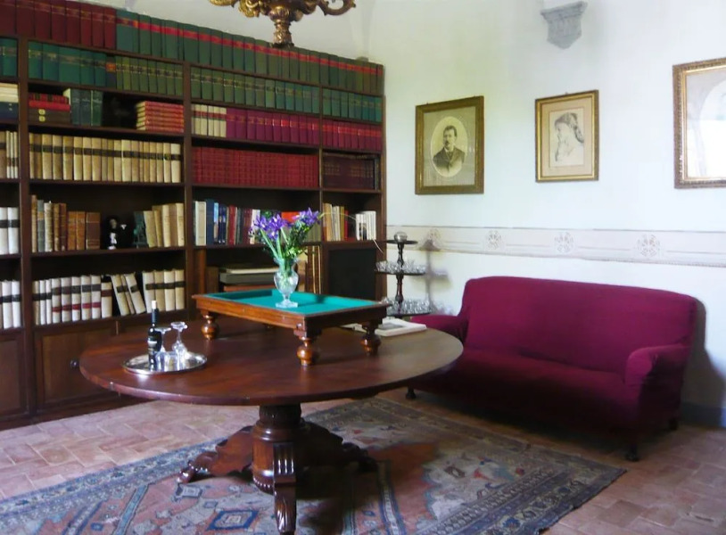 Charming Villa Marcialla