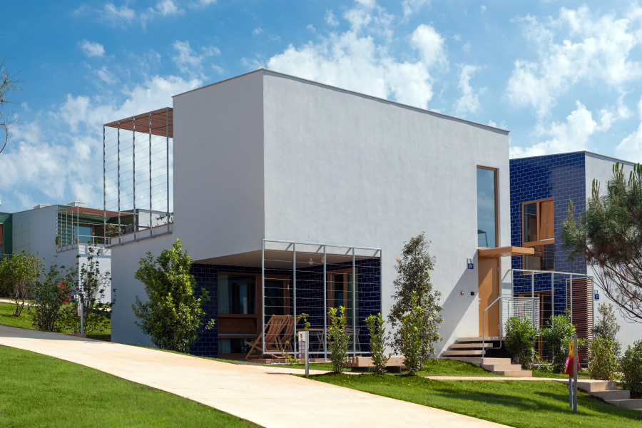 Maistra Select Amarin Resort