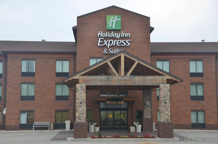 Holiday Inn Express Hotel & Suites Donegal by IHG