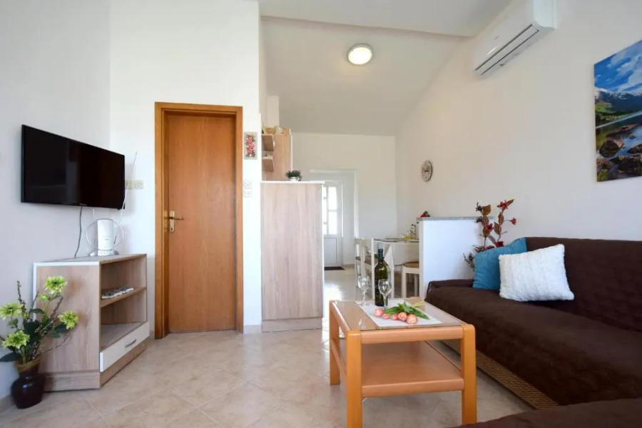Apartment Tavcar