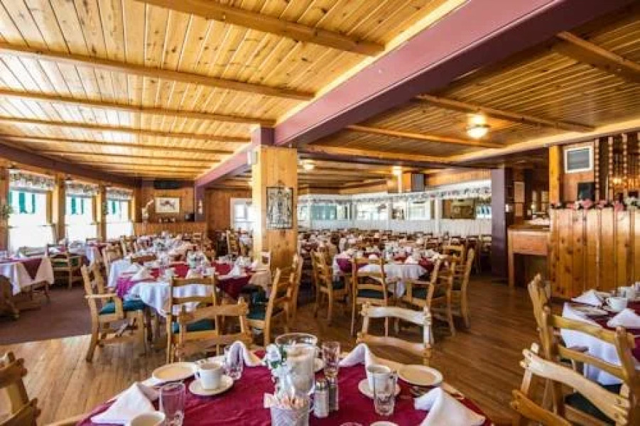 Hotel Manoir des Laurentides