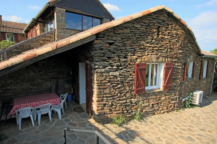 House With 2 Bedrooms in Gravières, With Wonderful Mountain View, Pool