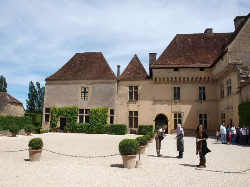 Cozy Cottage in Aquitaine With Private Swimming Pool