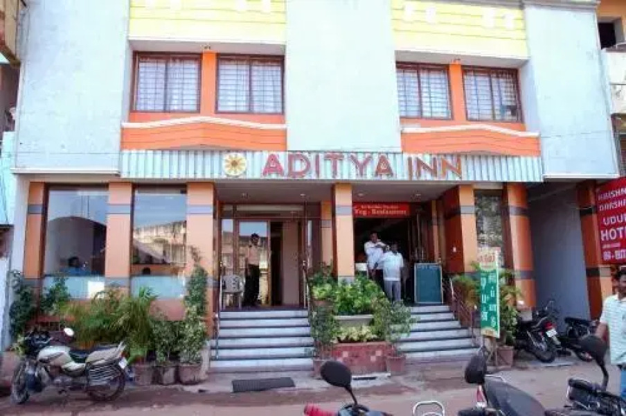 Hotel Aditya