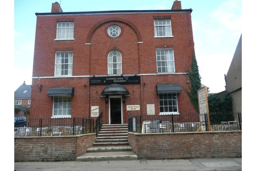 Rothwell House Hotel .