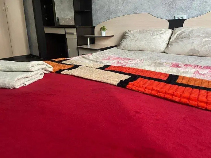 Апартаменты на проспекте Дружбы Народов 25/1