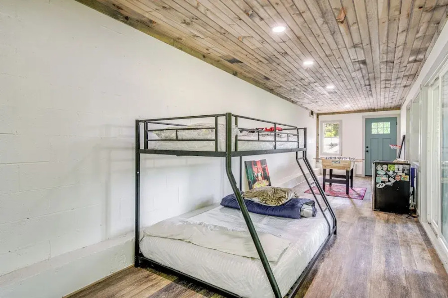 Dandridge Home on Douglas Lake w/ Hot Tub & Dock!