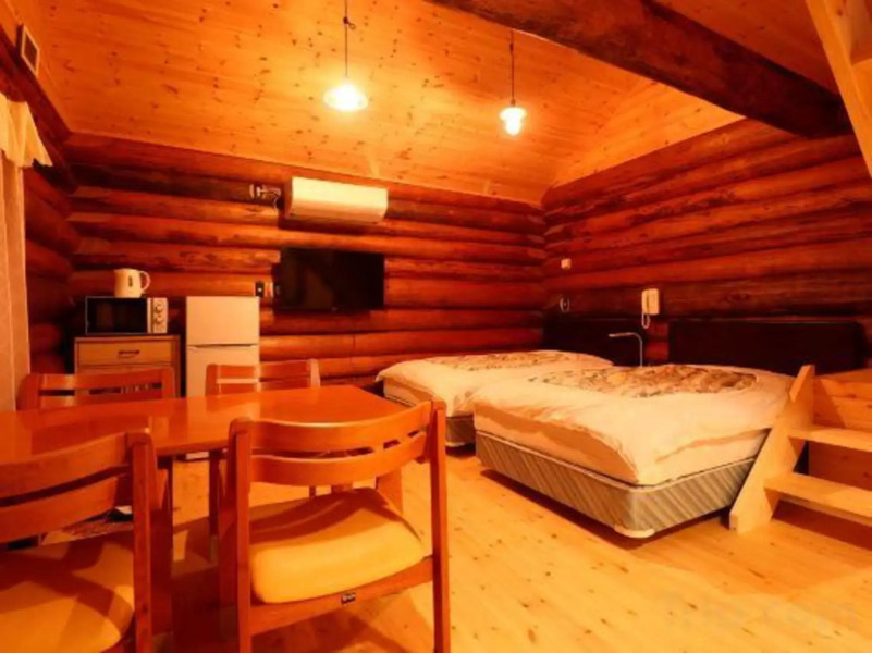 Zao Tsuraragi No Yado Hanayuran