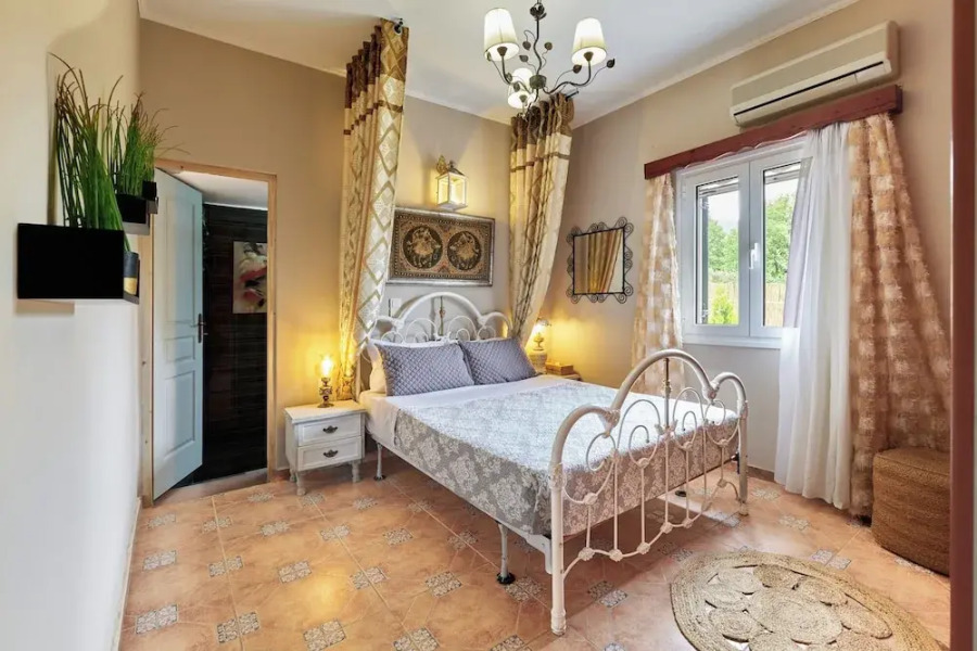 Villa Fisi 1 - Pool, Hot Tub & Mountain View