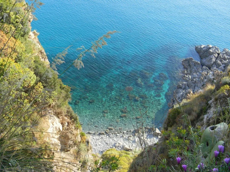 House With 3 Bedrooms in Coccorino, With Wonderful sea View, Enclosed