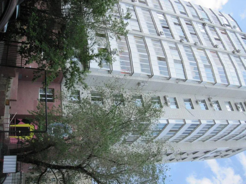 Apartments Lugovaya 67, rjadom k-ka Paramonova, Transneft', Jugtransgaz