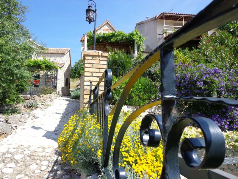 House Dobrila