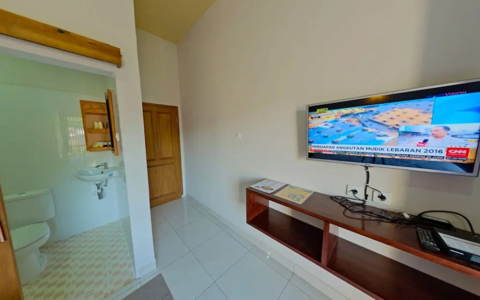 Semilir Senggigi Inn