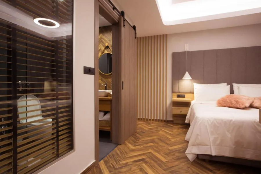 Adryades luxury apartments