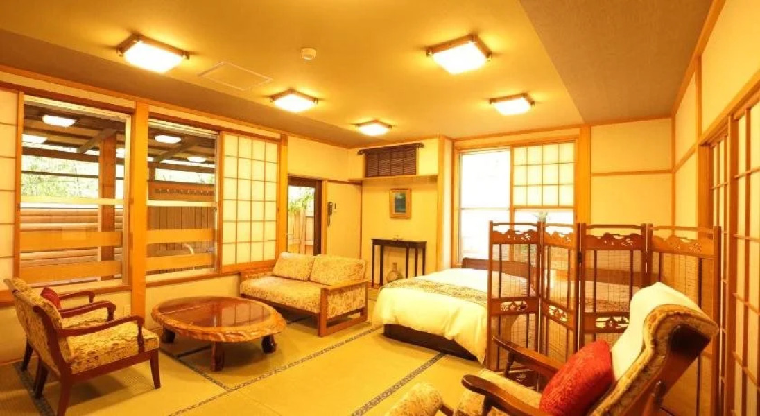 Petit Hotel C'est La Vie