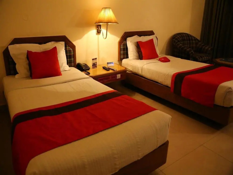 OYO Premium Sector 26 Madhya Marg