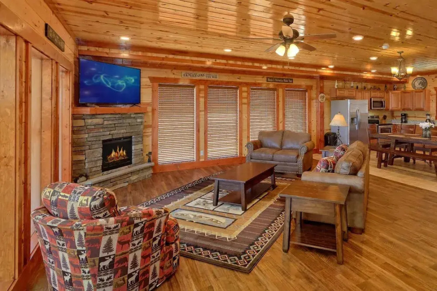 Summit Pool Lodge Apartment 6