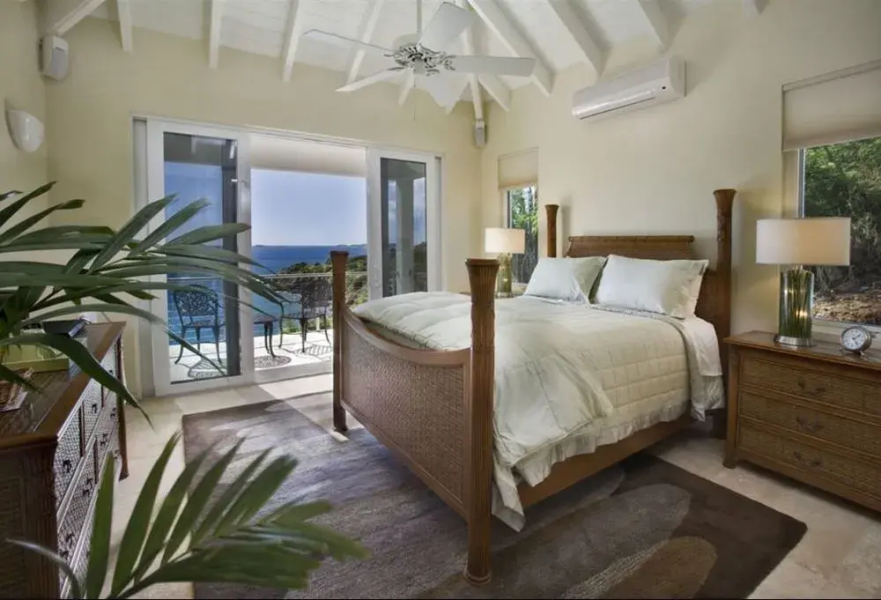 VI Friendship Villa