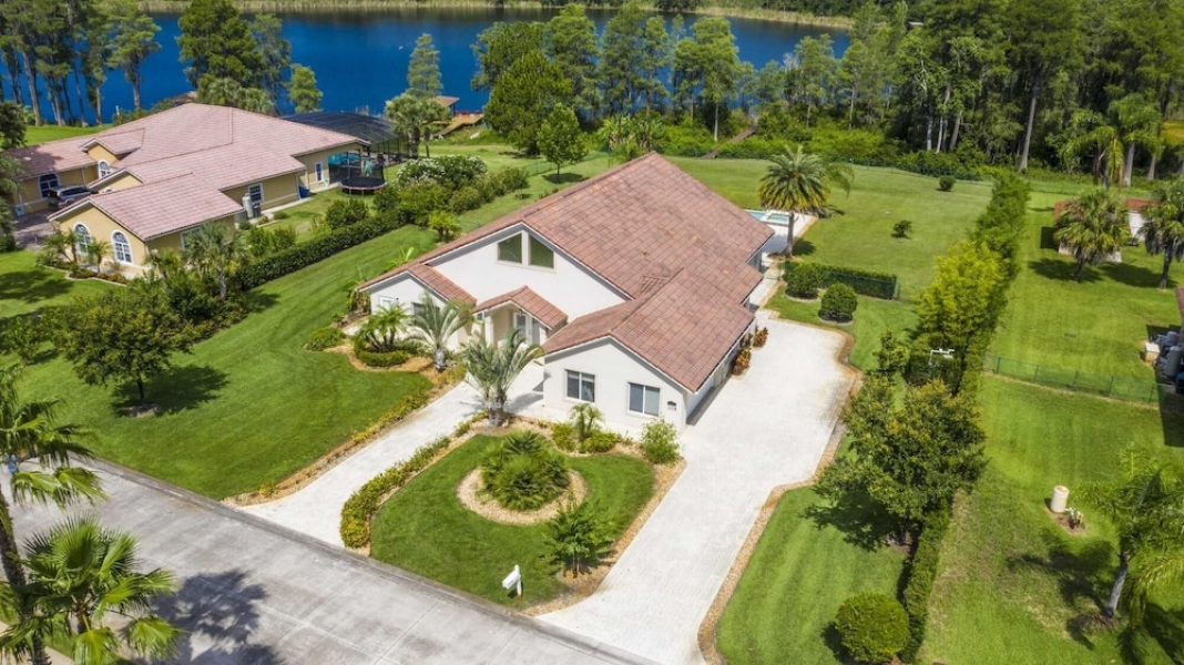 Swiss 105 - Lake Olsen