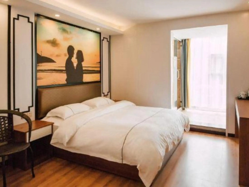 9 Lian Express Hotel