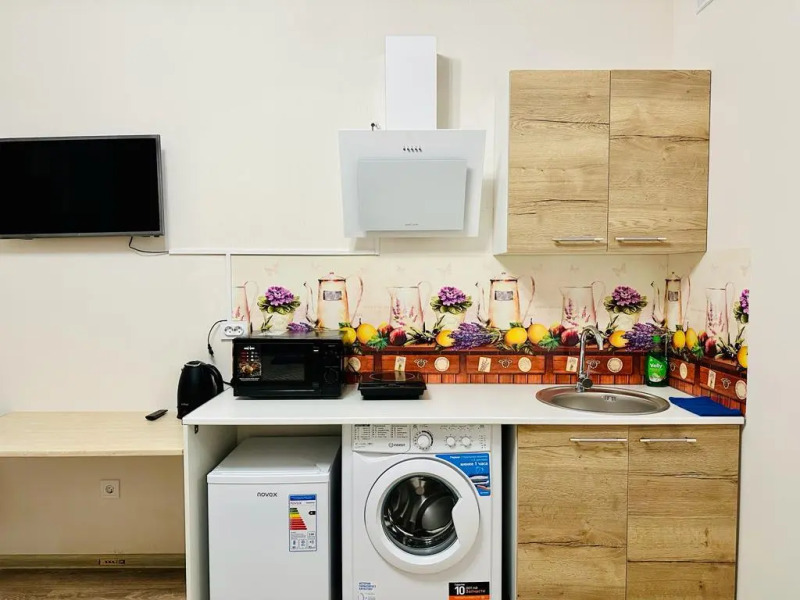 Студии на Логинова 5