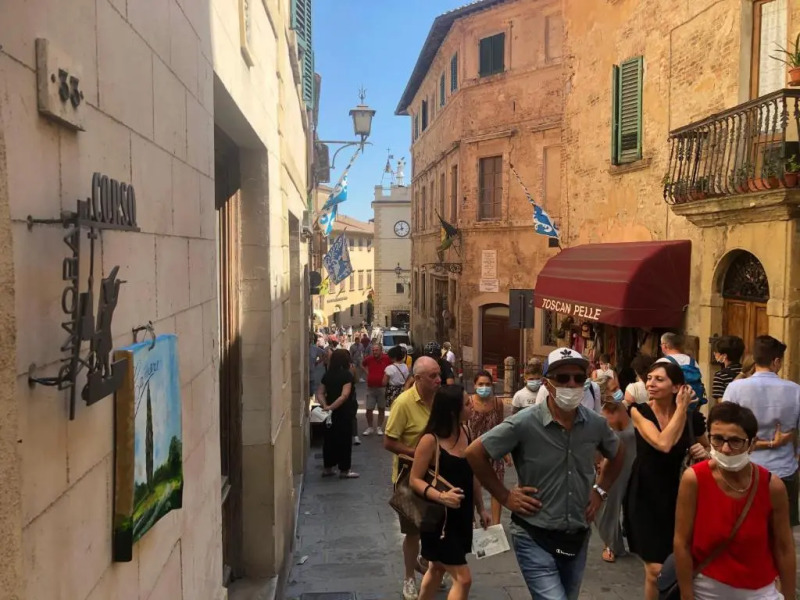 Room in Guest Room - La Dimora nel Corso