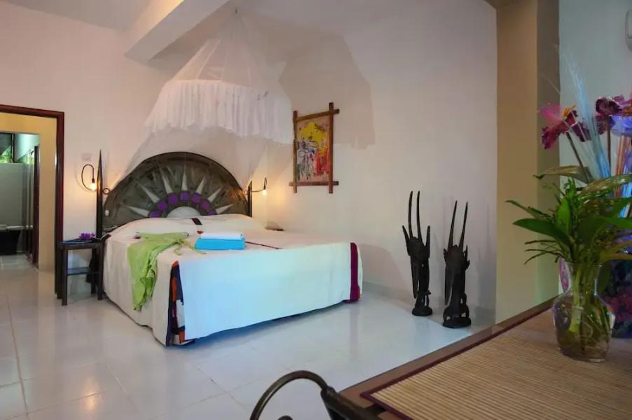 Ngala Lodge - Adults Only
