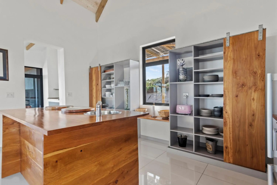 Romansbaai Moksha