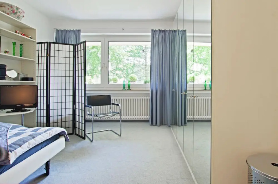 Private Apartment Moulineauxplatz