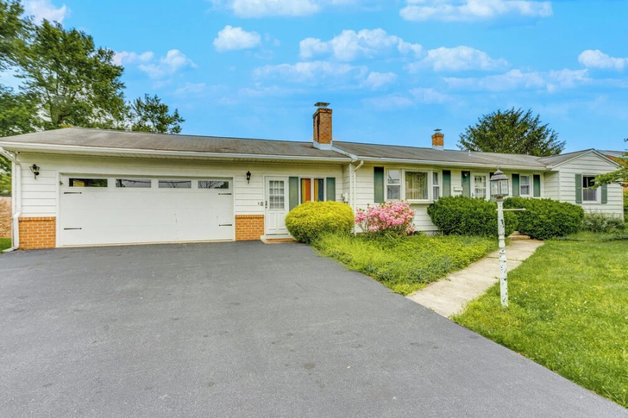1 Mi to Hersheypark: Home w/ Patio in Hershey!