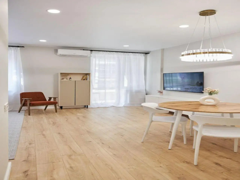 Апартаменты на улице Ларина 45с6-2