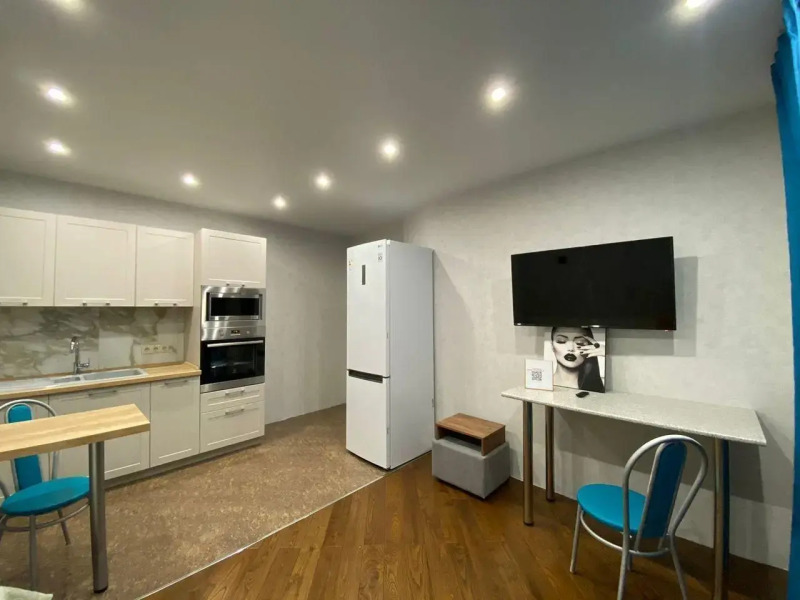 Апартаменты на улице Перфильева 8