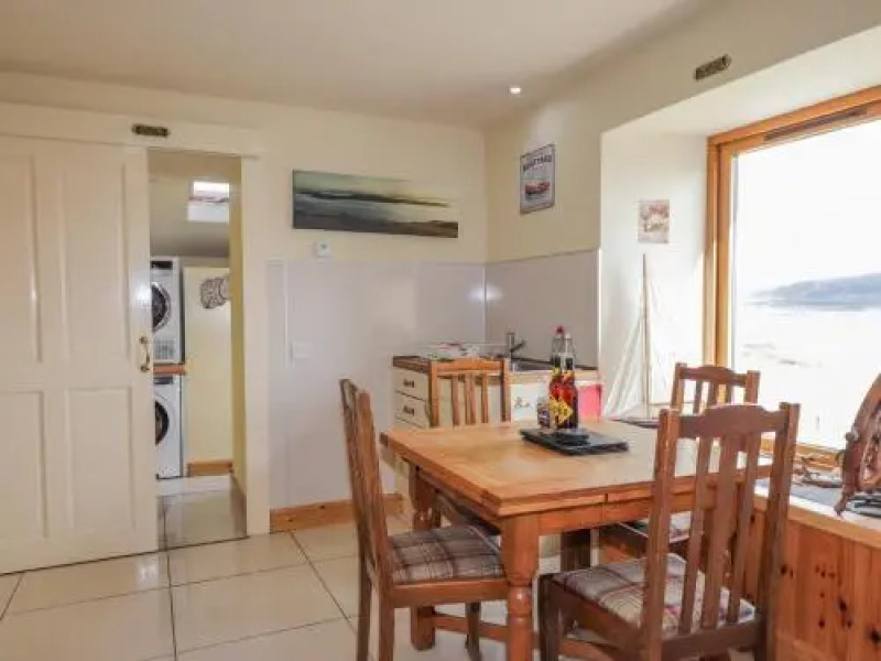 Red Chimneys Cottage