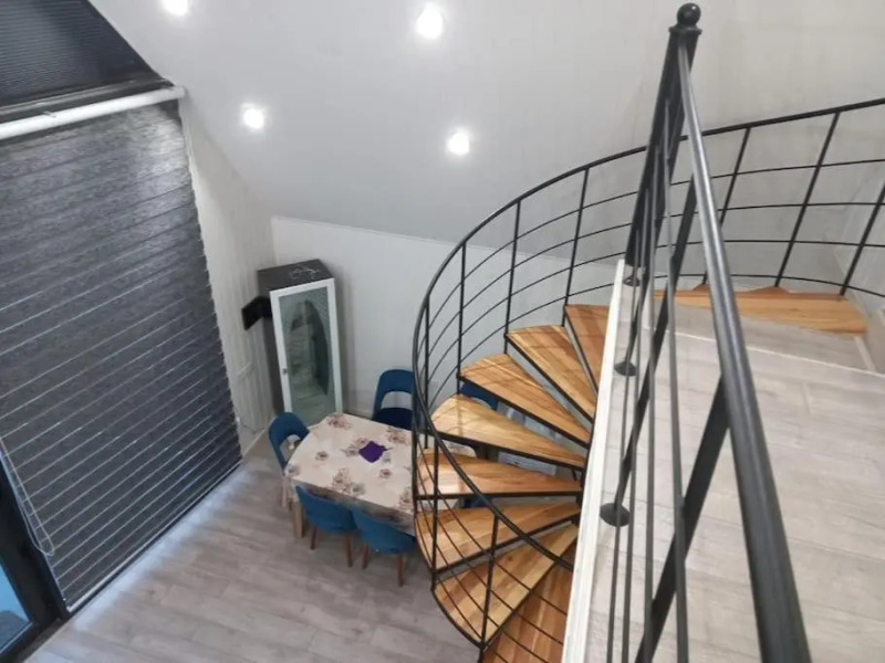 Дом в стиле А-фрейм.