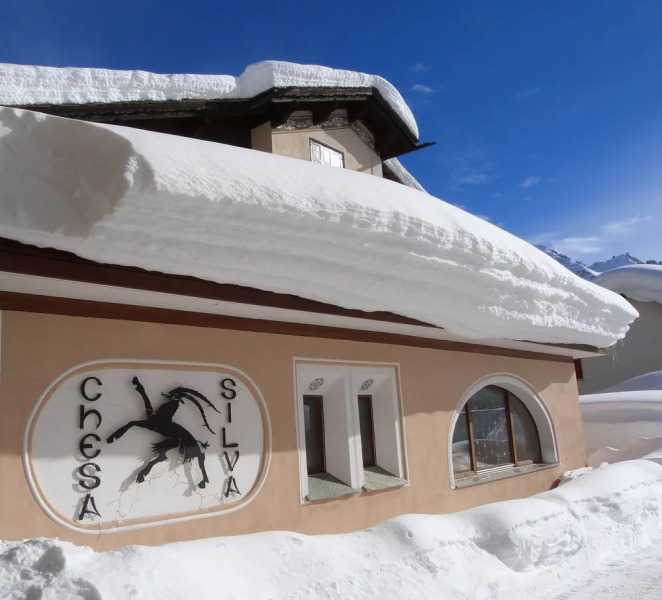 Guesthouse + Aparthotel Chesa Silva