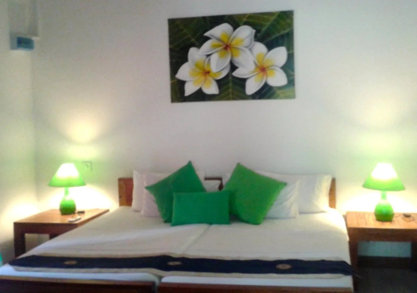 Nagenahira Beach Villa