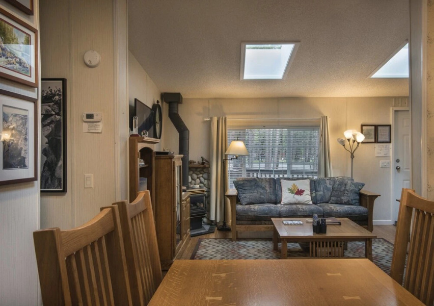 42r Rosenberg'S Creekside Cabin