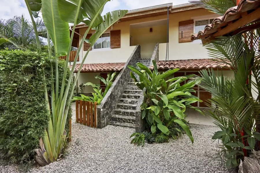 Costa Riki Apartments