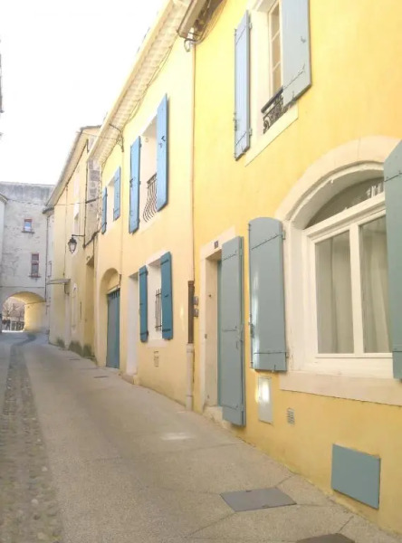 Appartement au coeur du village- Ref12