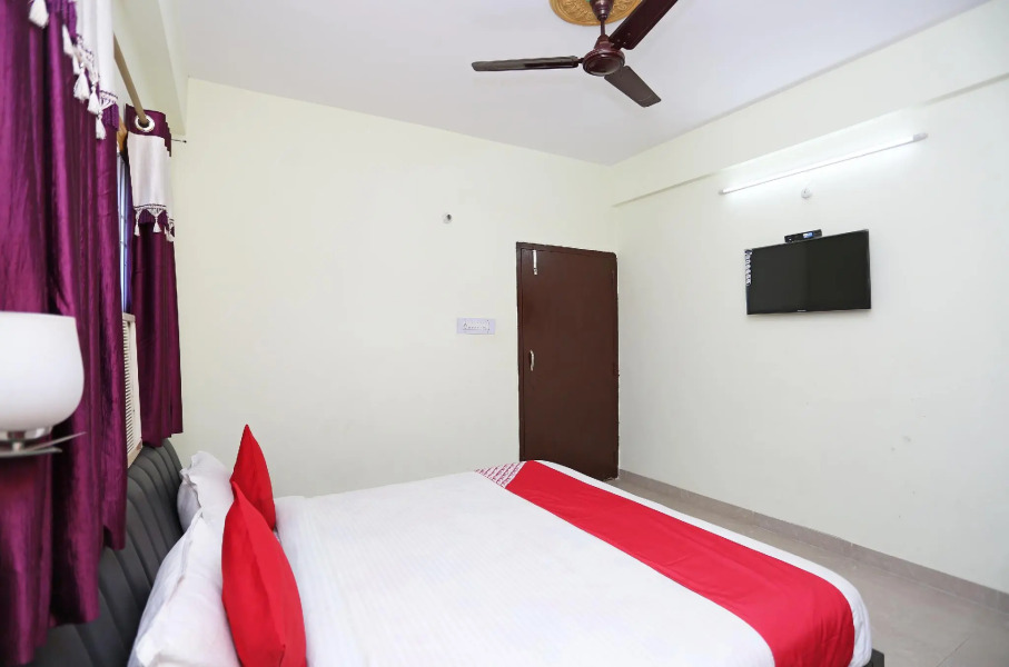 OYO Flagship 4655 Home Stay Hotel Vihar