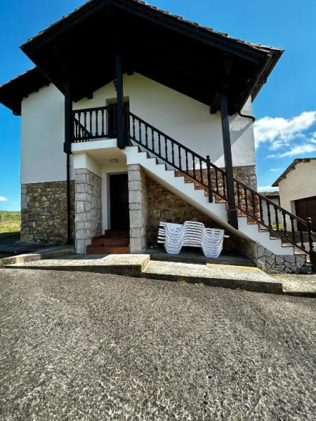 Casa Y Apartamentos La Maestra