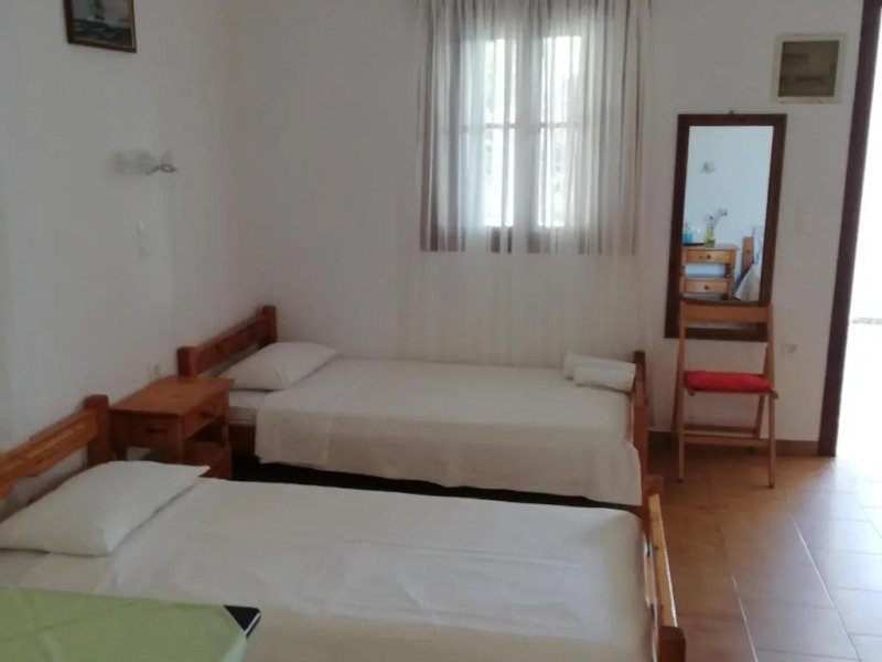 Pansion Katerina Skyros