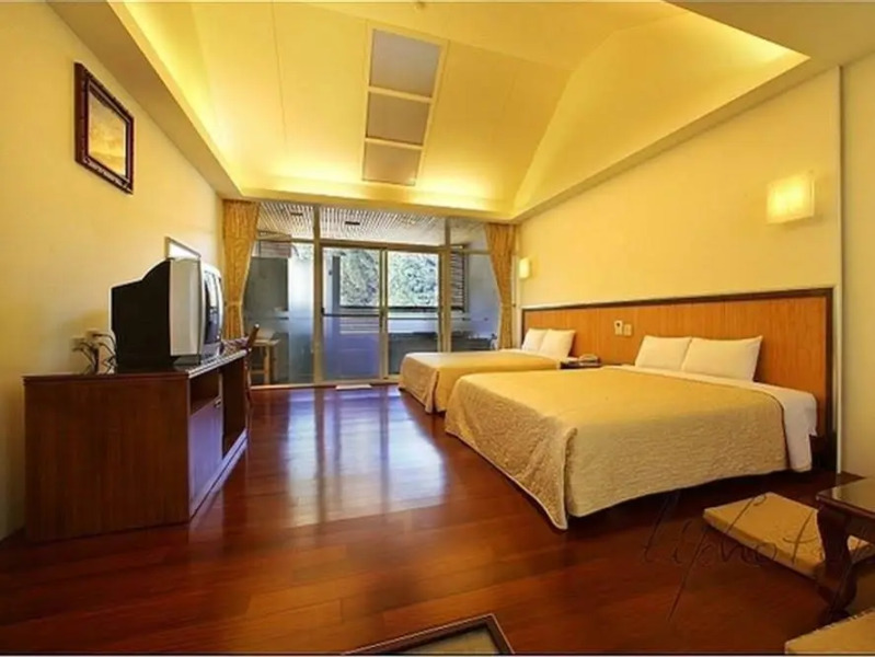 Takulan Hot Spring Resort