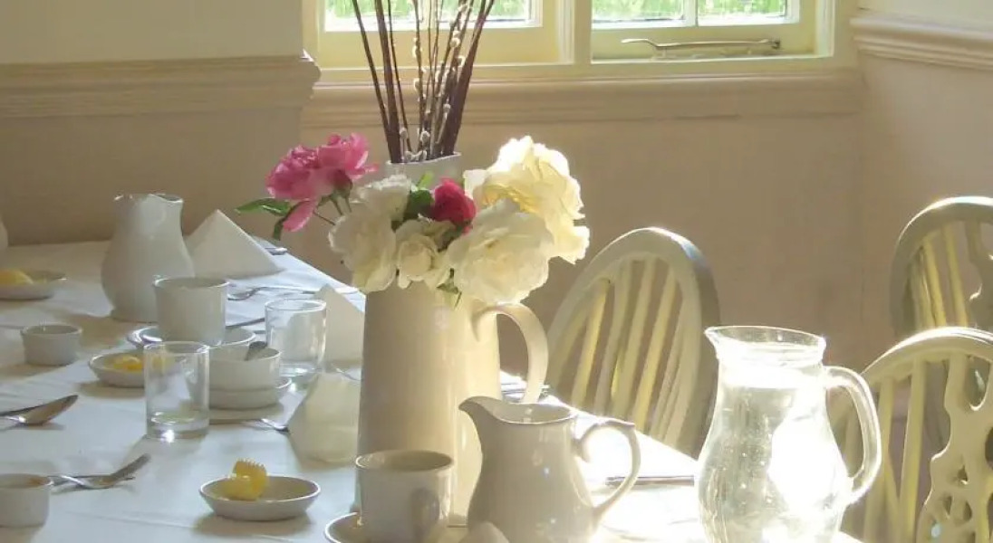 Sampsons Farm Country Hotel