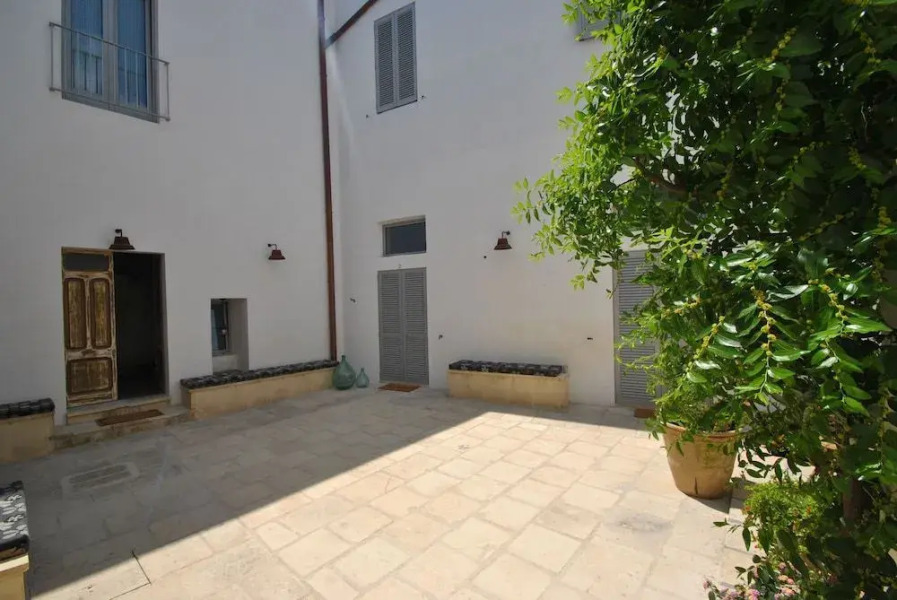 Palazzo San Giovanni