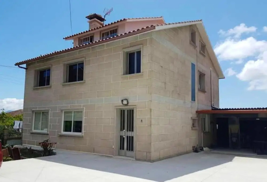 Apartment With 2 Bedrooms in Moaña, With Wonderful sea View, Enclosed Garden and Wifi