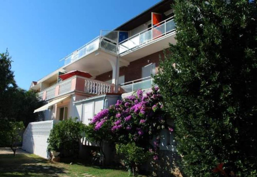 Apartment Tecupa - 50 M from the sea : A1 Tisno, Island Murter
