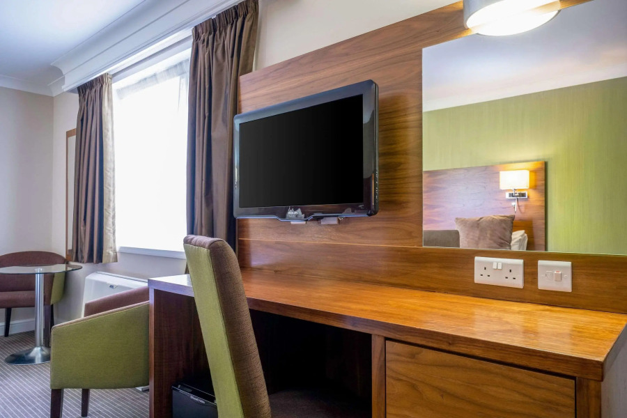 Holiday Inn Newcastle South by IHG