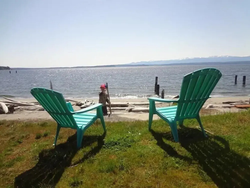 Beachfront Mutiny Bay Cabin